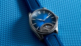 Pioneer Retrograde Seconds © H. Moser & Cie. 