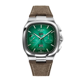 Seventies Chronograph Panorama Date