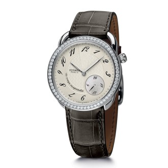 Le Temps Suspendu Steel