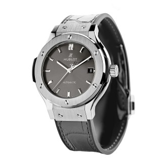 Classic Fusion "Racing Grey"