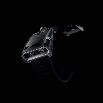 Horological Machine n° 5 CarbonMacrolon