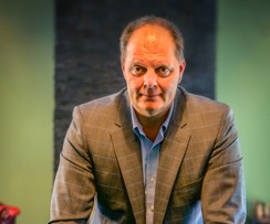 Søren Jenry Petersen