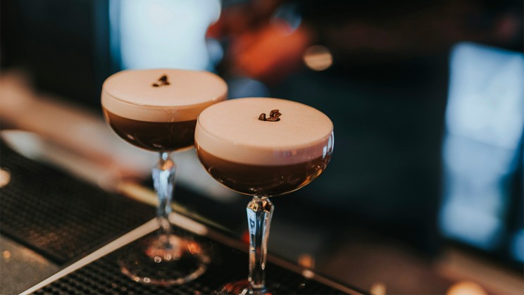 Espresso martinis © Krists Luhaers / Unsplash