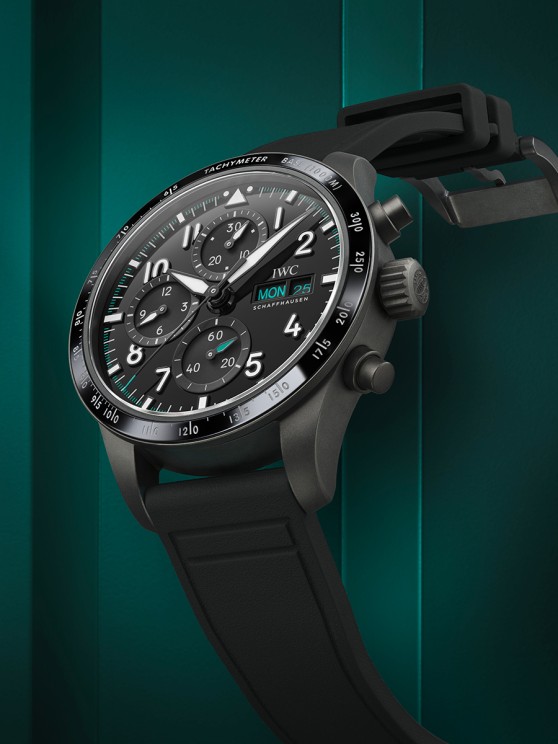 Pilot Chronograph 41 Mercedes Petronas F1 Team © IWC Schaffhausen