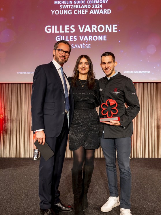 Gilles Varone receiving the Blancpain Young Chef Award © Michelin Guide