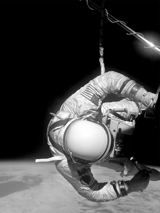 Gemini 4 mission, June 1965 © NASA