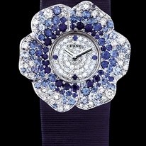 Or blanc 18 carats / Pétales sertis diam & saphirs
