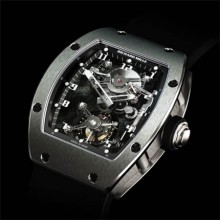 RM 002 V2 Titane