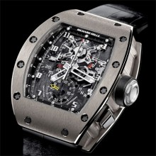 RM 004 V2 titane
