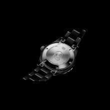 Aquaracer Lady