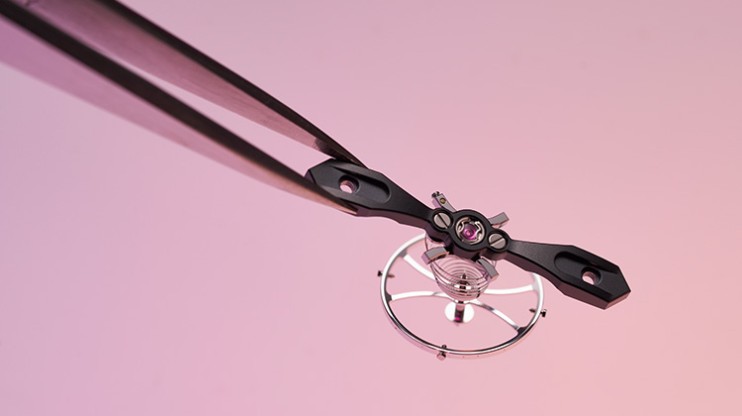 Neo Constant Escapement © Girard-Perregaux