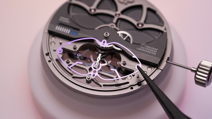Neo Constant Escapement © Girard-Perregaux